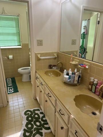 2109 MONTICELLO Court, Pine Bluff, AR 71603