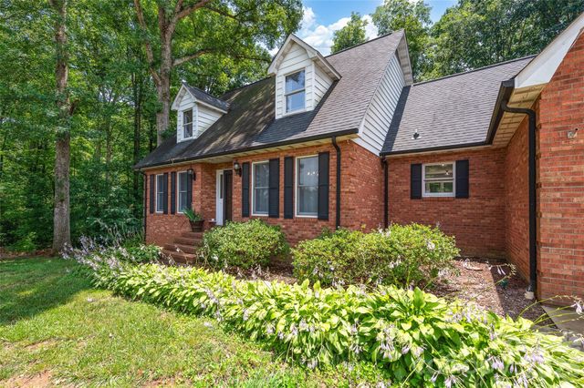 452 Faith Road, Mooresville, NC 28115