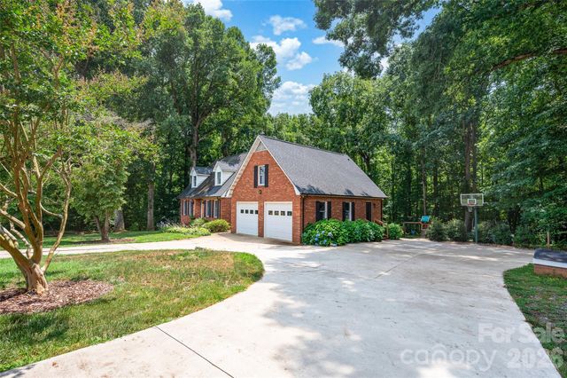452 Faith Road, Mooresville, NC 28115