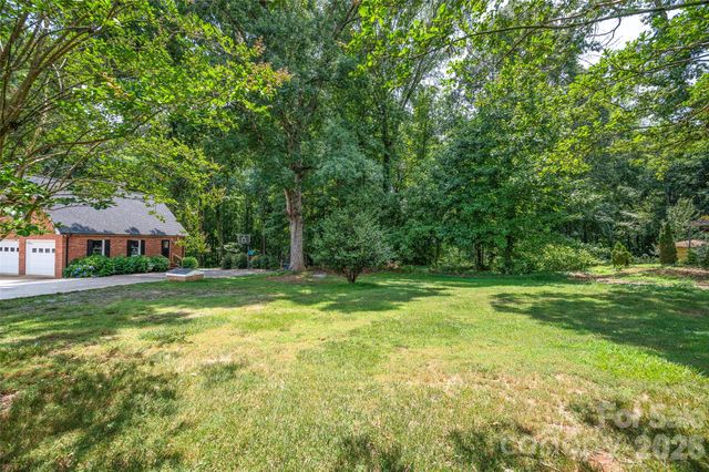 452 Faith Road, Mooresville, NC 28115