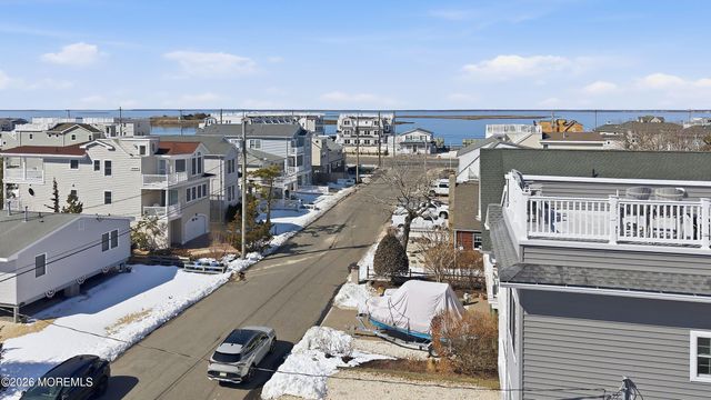 27 E 27th Street, Long Beach Twp, NJ 08008