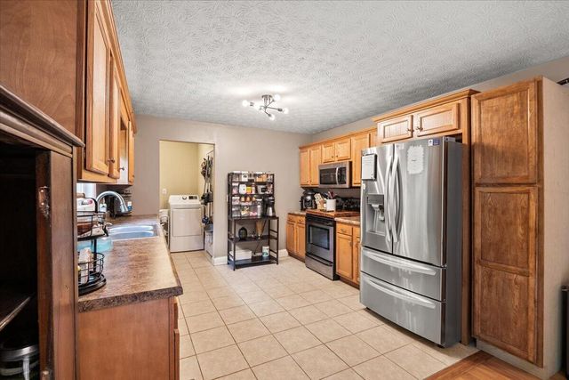 59 April Lane, Corbin, KY 40701
