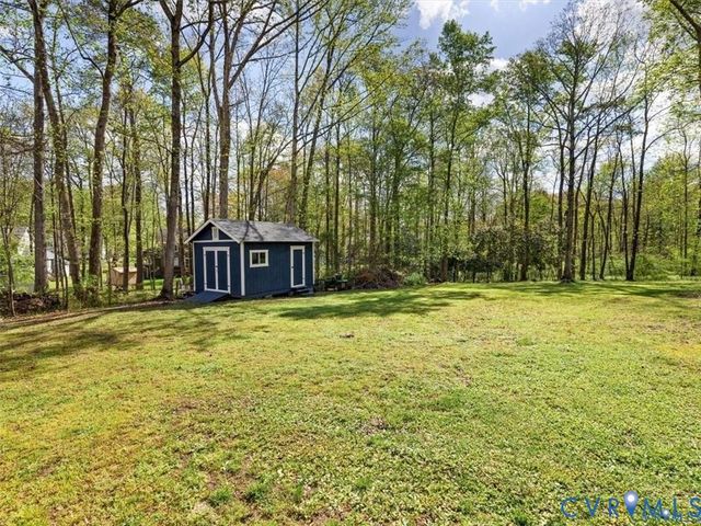 13307 Queensgate Rd, Chesterfield, VA 23114