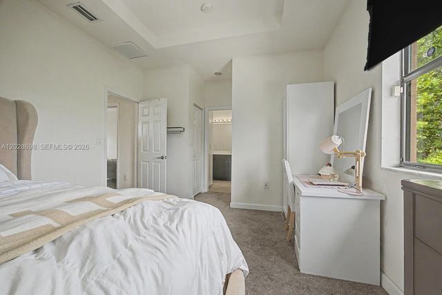 215 SE 37th Place, Homestead, FL 33033