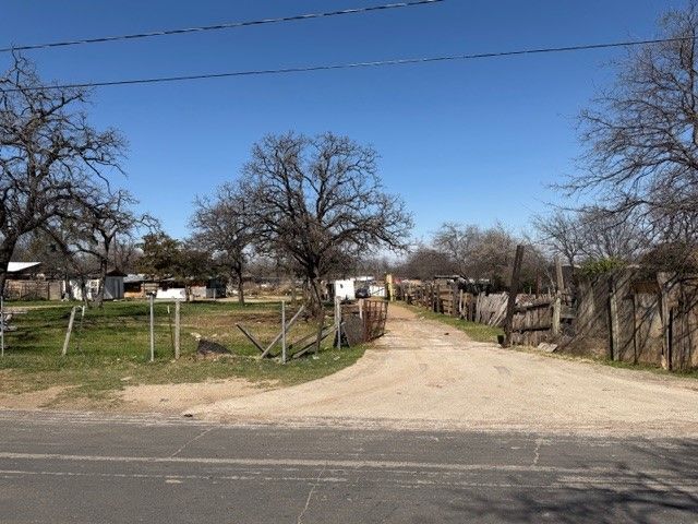 4815 Garden Lane, Fort Worth, TX 76119