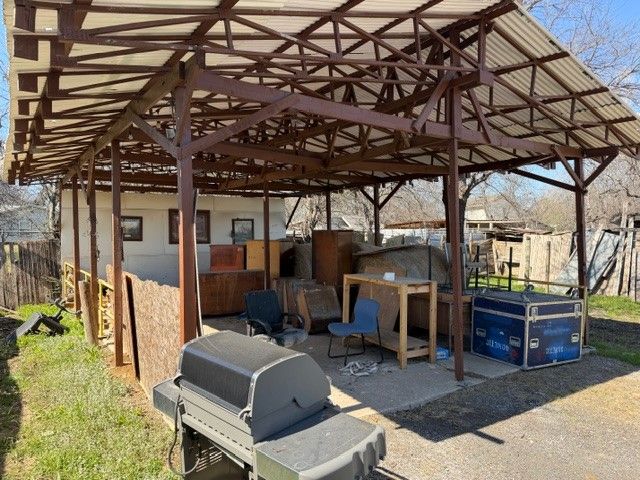 4815 Garden Lane, Fort Worth, TX 76119