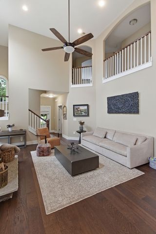 2214 Chaucer Park Ln, Thompsons Station, TN 37179