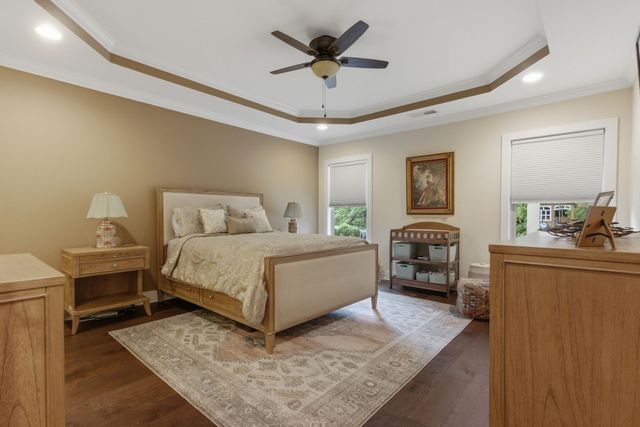 2214 Chaucer Park Ln, Thompsons Station, TN 37179