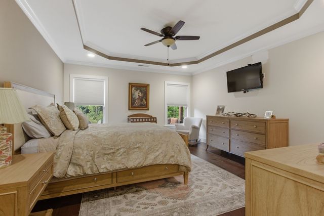 2214 Chaucer Park Ln, Thompsons Station, TN 37179