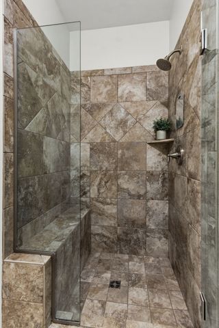 2214 Chaucer Park Ln, Thompsons Station, TN 37179