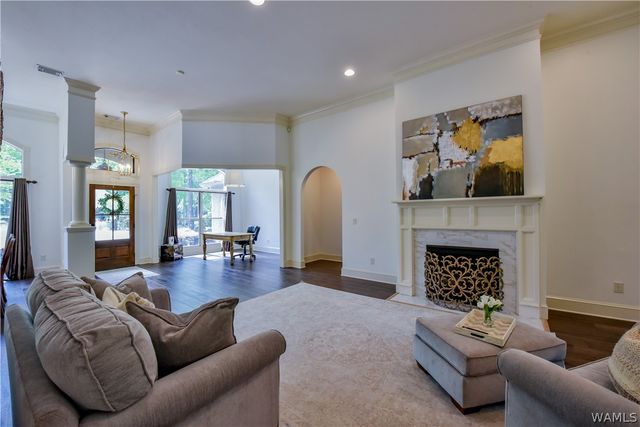 15589 Kevin, Northport, AL 35475