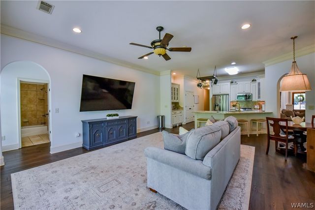 15589 Kevin, Northport, AL 35475