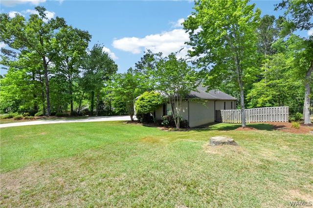 15589 Kevin, Northport, AL 35475