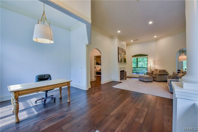 15589 Kevin, Northport, AL 35475
