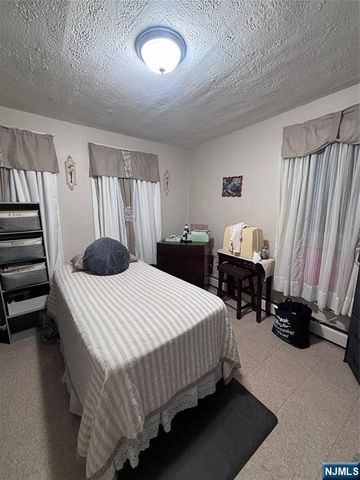 365 10th Avenue, Paterson, NJ 07514