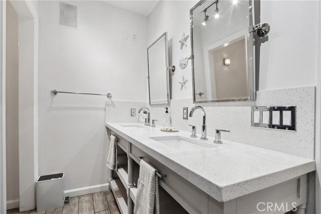 17033 Glenburn Avenue, Torrance, CA 90504