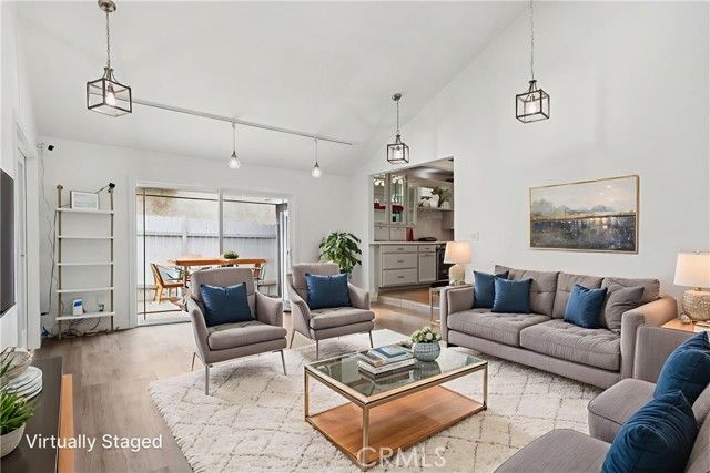 17033 Glenburn Avenue, Torrance, CA 90504