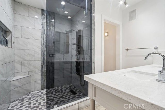 17033 Glenburn Avenue, Torrance, CA 90504