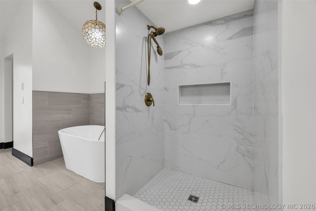 7505 E 65th Street, Tulsa, OK 74133