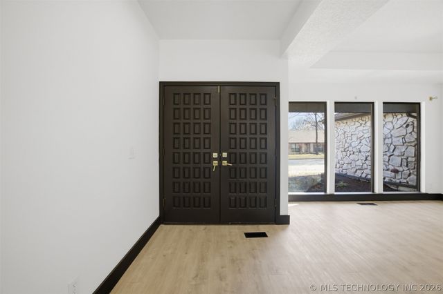 7505 E 65th Street, Tulsa, OK 74133