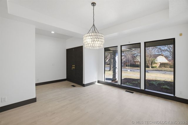 7505 E 65th Street, Tulsa, OK 74133