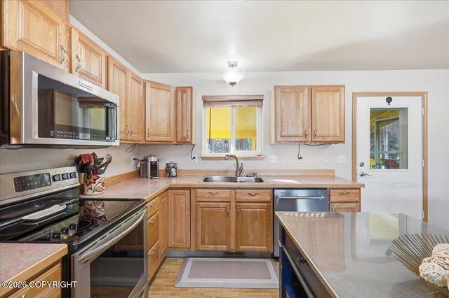 7130 W Wellington Drive, Wasilla, AK 99623