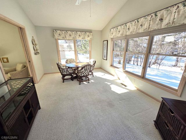 2613 Rosetown Court, Roseville, MN 55113