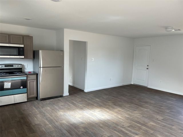 346 Road 5138, Cleveland, TX 77327