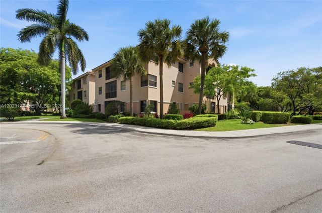 4111 Coral Tree Circle 327, Coconut Creek, FL 33073