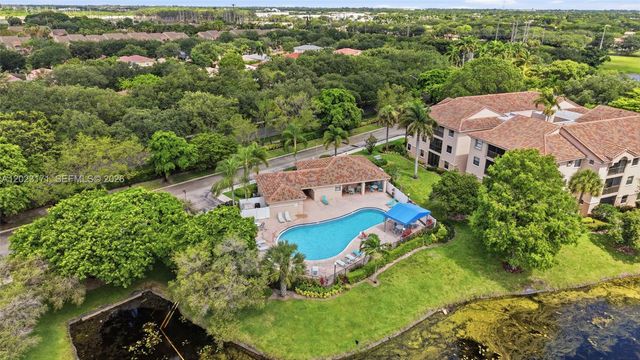 4111 Coral Tree Circle 327, Coconut Creek, FL 33073