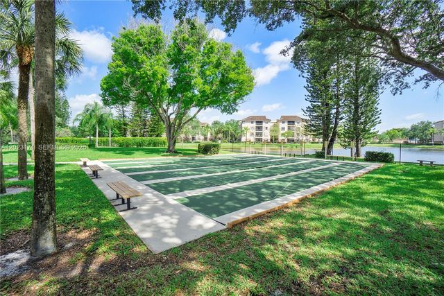 4111 Coral Tree Circle 327, Coconut Creek, FL 33073