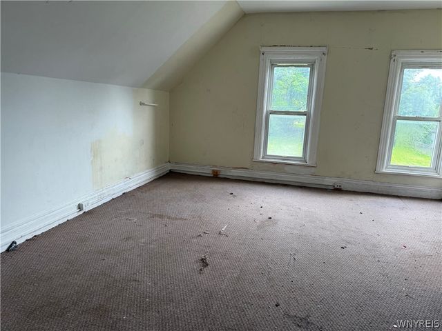 38 Kingsley Street, Buffalo, NY 14208