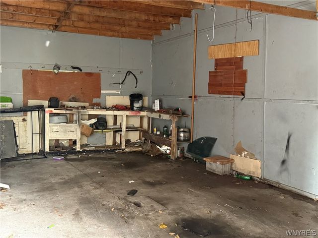 38 Kingsley Street, Buffalo, NY 14208