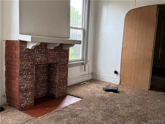 38 Kingsley Street, Buffalo, NY 14208