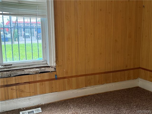 38 Kingsley Street, Buffalo, NY 14208