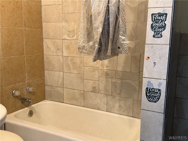 38 Kingsley Street, Buffalo, NY 14208