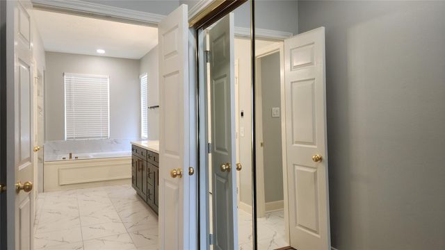 5818 Wilkins Lane, Sugar Land, TX 77479