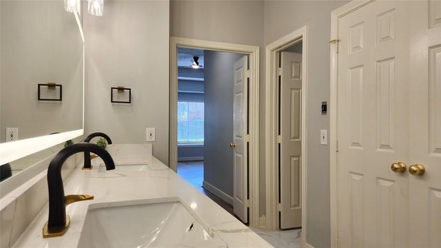 5818 Wilkins Lane, Sugar Land, TX 77479