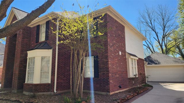 5818 Wilkins Lane, Sugar Land, TX 77479