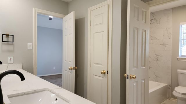 5818 Wilkins Lane, Sugar Land, TX 77479