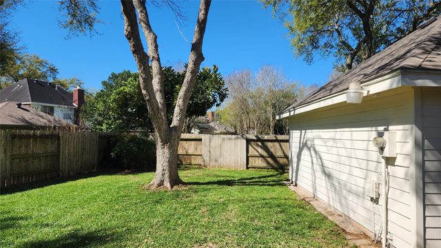 5818 Wilkins Lane, Sugar Land, TX 77479