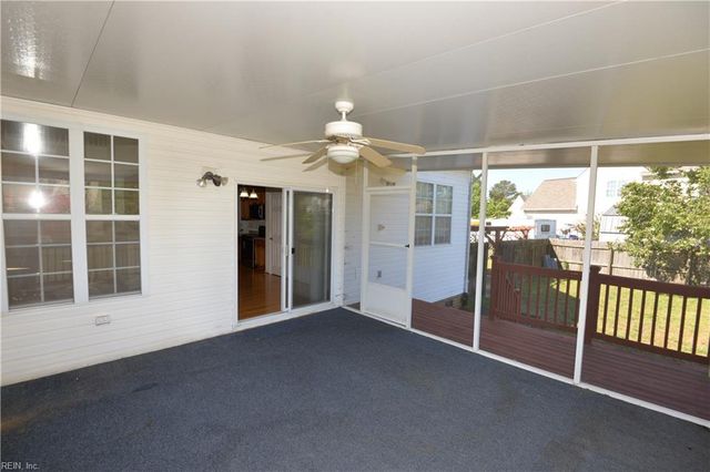 10455 Sylvia CIR, Windsor, VA 23487