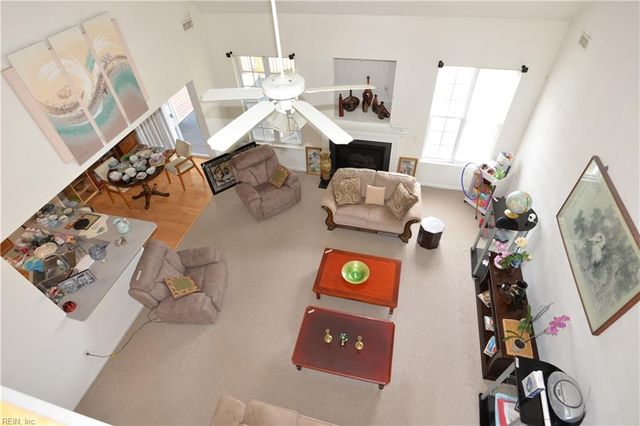 10455 Sylvia CIR, Windsor, VA 23487