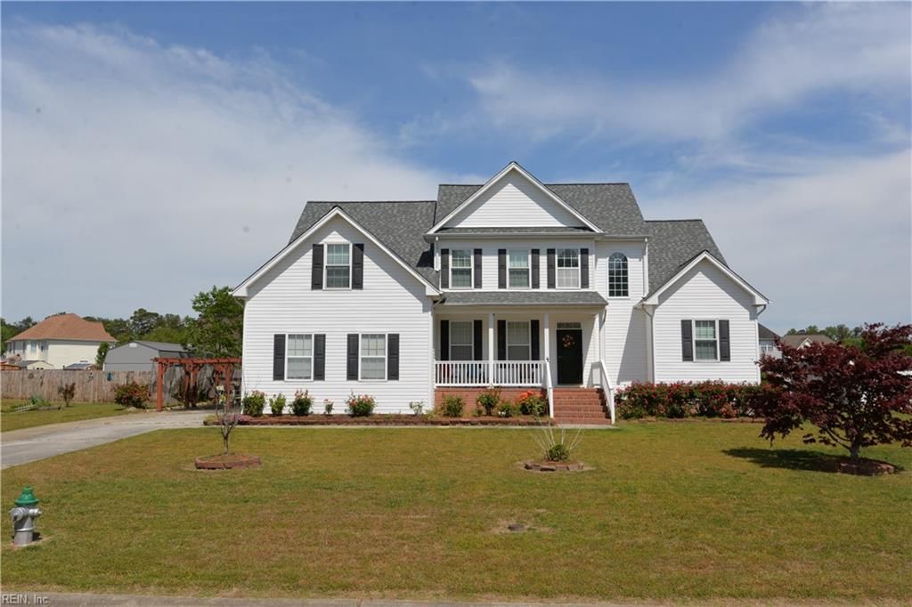 10455 Sylvia CIR, Windsor, VA 23487