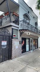 2272 SW 8th St 3, Miami, FL 33135