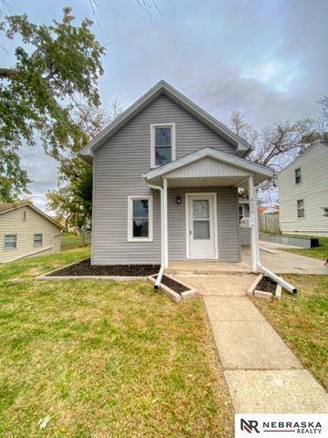 8036 Maywood Street, Ralston, NE 68127