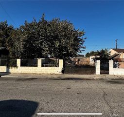 203 W Reeve Street, Compton, CA 90220
