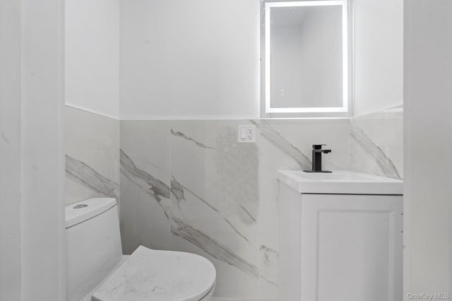 4042 Hubbard Place, Brooklyn, NY 11210