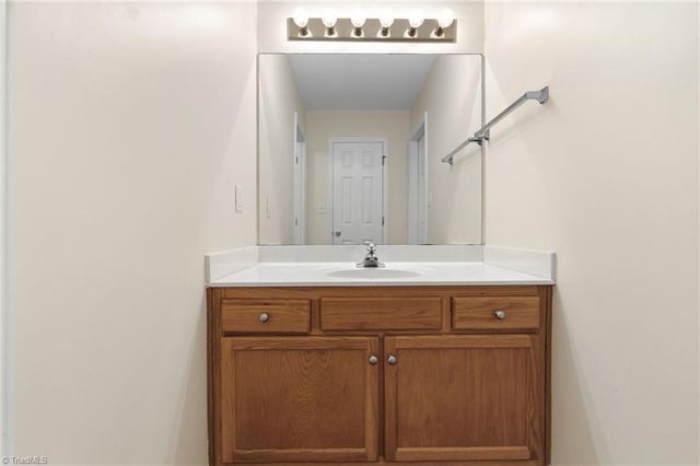32 Josephine Circle, Greensboro, NC 27410