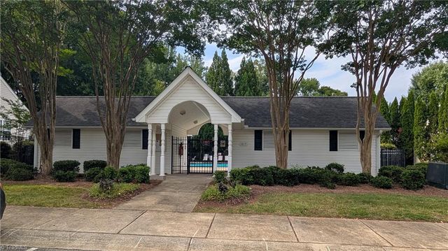 32 Josephine Circle, Greensboro, NC 27410
